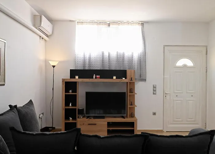 Oasis Lower Ground Floor Apartment