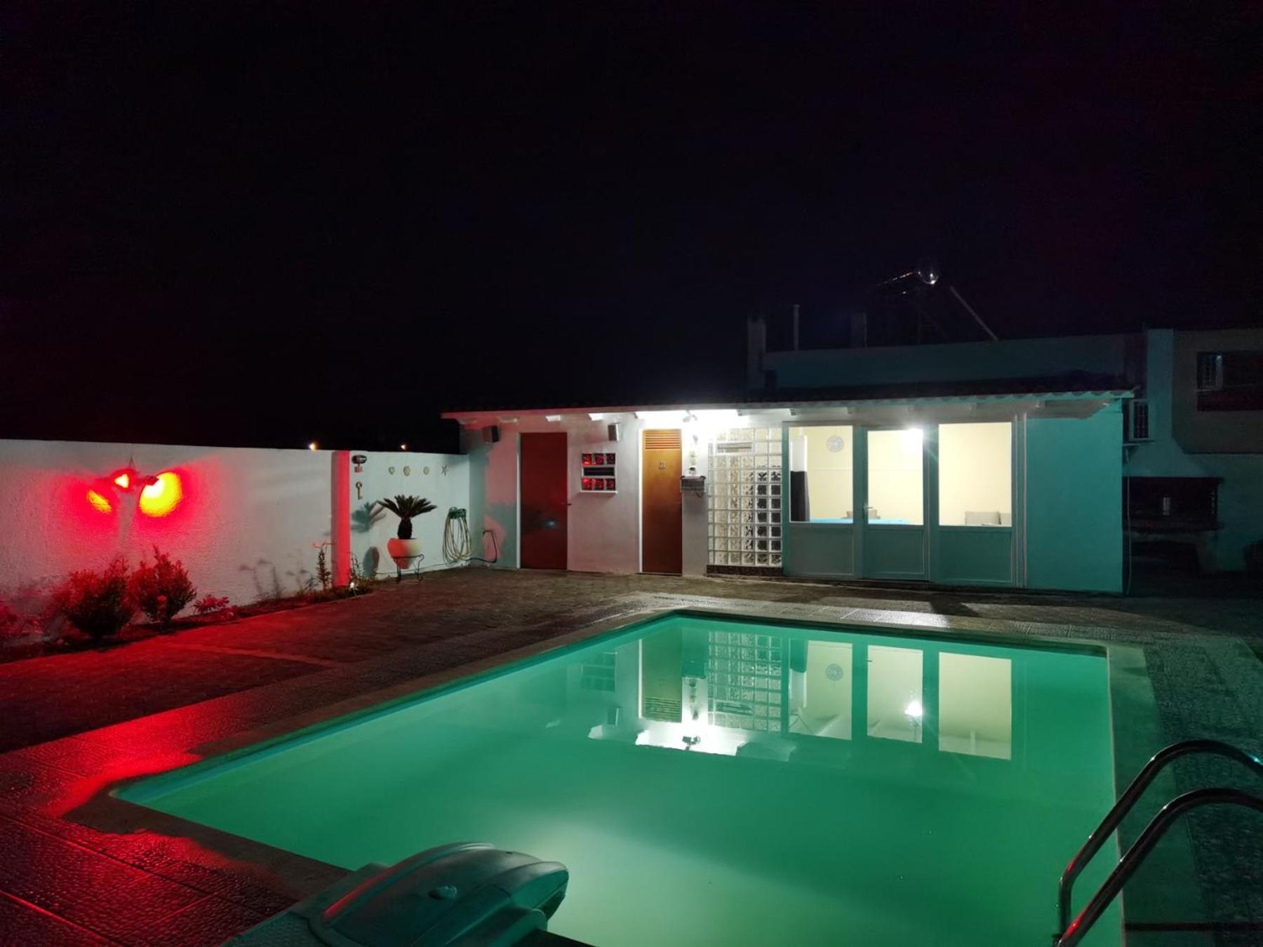 Oasis Lower Ground Floor Apartment *